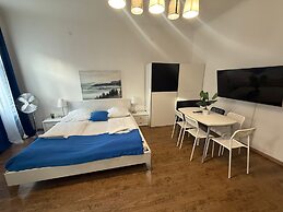 Modern 2BR Flat 10 Min to Westbahnhof