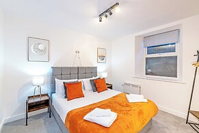 Prescott Court by Guestz