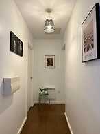 Spacious 3-br Apt in Central, Birmingham