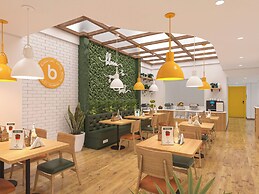 Bloom Hotel - M Block GK2