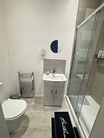 Room-216 High Street Abroath