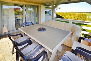 Large Holiday Home With Private Garden