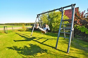 Large Holiday Home With Private Garden