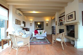 Calicantus Verona Pool Wifi