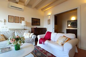 Calicantus Verona Pool Wifi