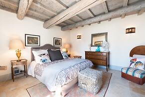 Chez Vous a Uzes, Heated Pool, Garden, Historic Centre