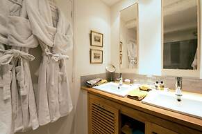Chez Vous a Uzes, Heated Pool, Garden, Historic Centre