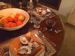 Chez Vous a Uzes, Heated Pool, Garden, Historic Centre