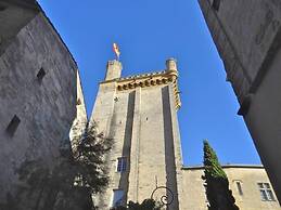 Chez Vous a Uzes, Heated Pool, Garden, Historic Centre