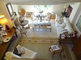 Chez Vous a Uzes, Heated Pool, Garden, Historic Centre