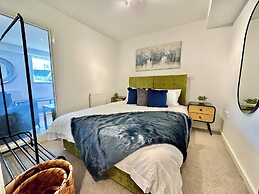 Coates House by Guestz