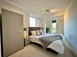 Coates House by Guestz