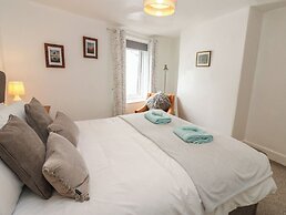 1 Eden Cottages