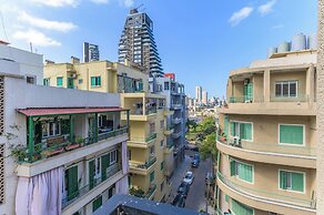 Cove - 2Br Apt W Balcony in Mar Mikhael