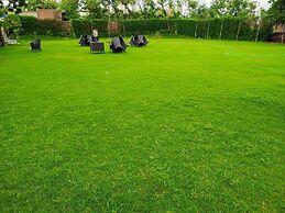 The Aamantran Greens