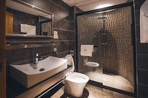 The Row Residental Hotel