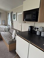 Seaside Charm Cabin Retreat in Rhyl