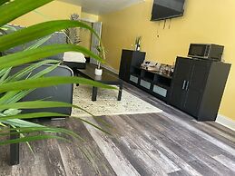 Torraille Waterfall Villas