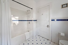 West Point Villa - Jacuzzi Pool BBQ Games Pets