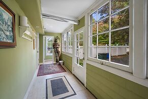 West Point Villa - Jacuzzi Pool BBQ Games Pets