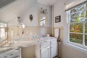 West Point Villa - Jacuzzi Pool BBQ Games Pets