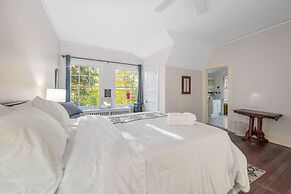 West Point Villa - Jacuzzi Pool BBQ Games Pets