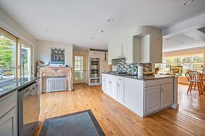 West Point Villa - Jacuzzi Pool BBQ Games Pets