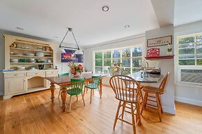 West Point Villa - Jacuzzi Pool BBQ Games Pets