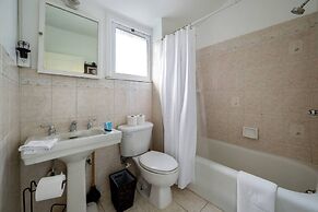 West Point Villa - Jacuzzi Pool BBQ Games Pets