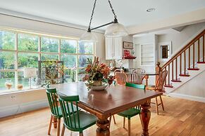 West Point Villa - Jacuzzi Pool BBQ Games Pets