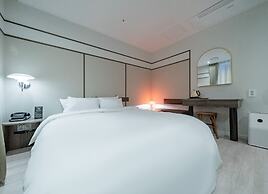Hotel Label Ansan