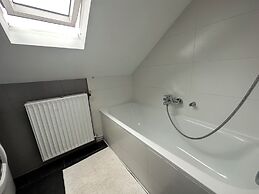 Charming Entire Apartment in Saint-gilles, Brussels