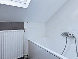Charming Entire Apartment in Saint-gilles, Brussels