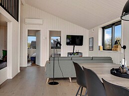 5 Star Holiday Home in Horve