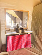 Malaika Mara River Migration Camp