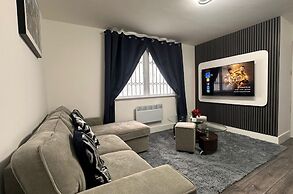 Apartment - Sleeps 4 - City Base - District Line