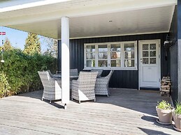 5 Star Holiday Home in Vaeggerlose