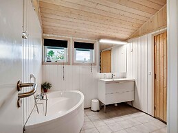 5 Star Holiday Home in Graested