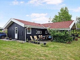 5 Star Holiday Home in Graested