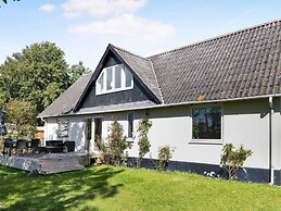 5 Star Holiday Home in Oro