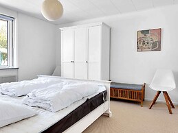 5 Star Holiday Home in Oro