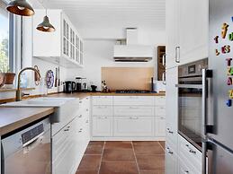 5 Star Holiday Home in Oro