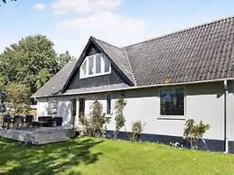 5 Star Holiday Home in Oro