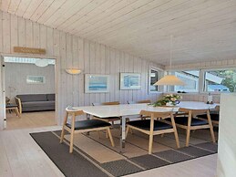 5 Star Holiday Home in Saeby