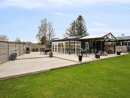 5 Star Holiday Home in Borkop