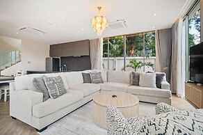 Subata Villa Amas, Bang Tao