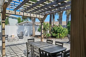 Private Beach Access Sauna Outdoor Fireplace