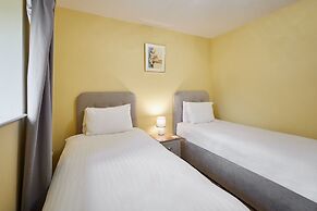 Host Stay The Byres