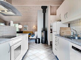 5 Star Holiday Home in Dannemare