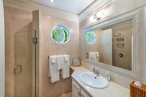 Sugar Hill - Half Century House 6 Bedroom Villa